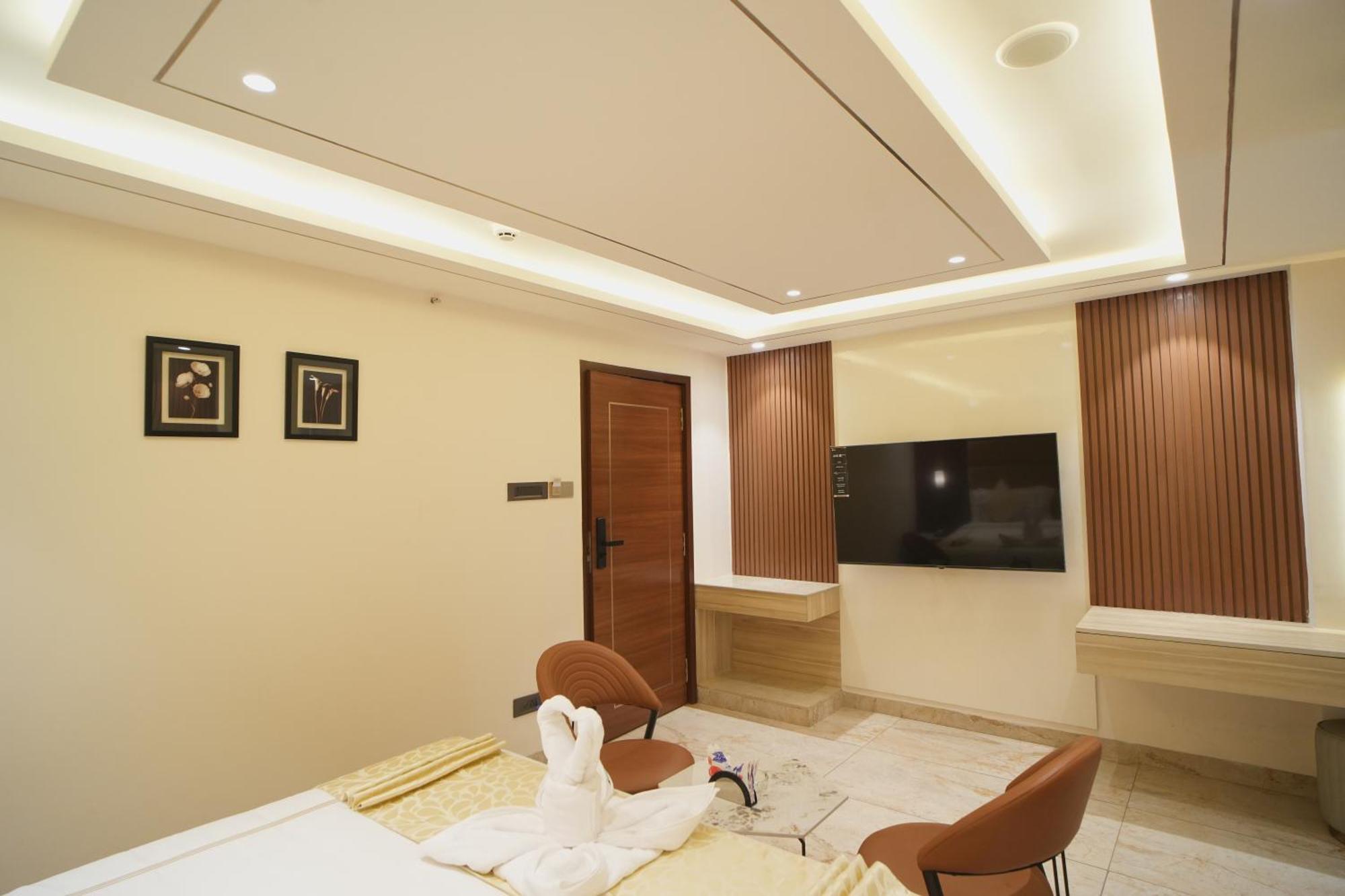 Oriva Vinflora Residency - Nr Lv Prasad Hospital, Banjara Hills Hyderabad Exterior foto